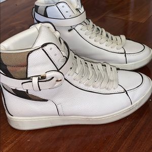 Size 6 Burberry Sneakers